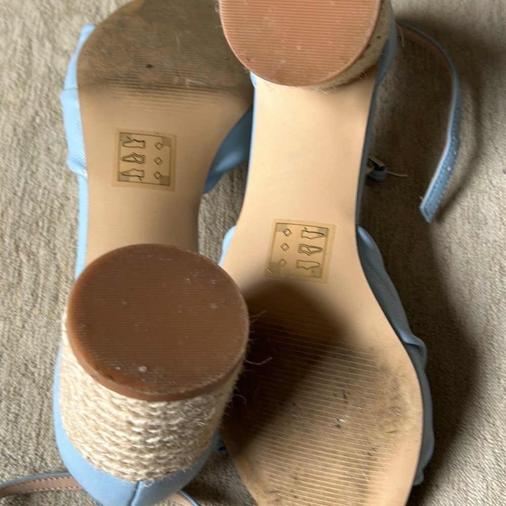 Draper James Light Blue Knotted Strap Sandals - Picture 3 of 5